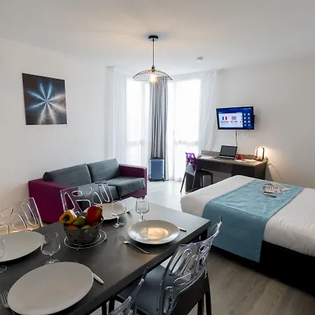 Appart-hotel & Golf 3* Bordeaux