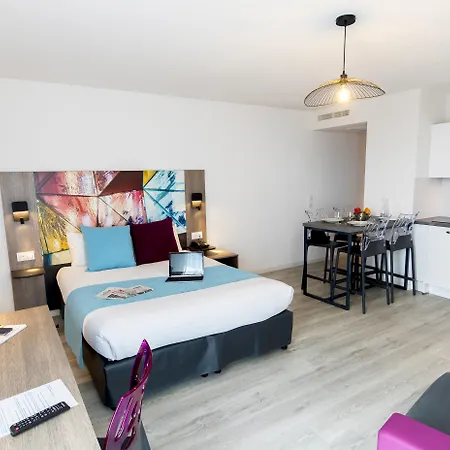 Appart-hotel & Golf 3* Bordeaux