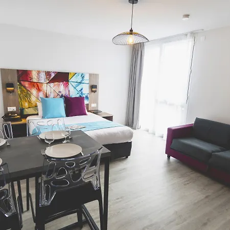 Appart-hotel & Golf Apartmanhotel Bordeaux
