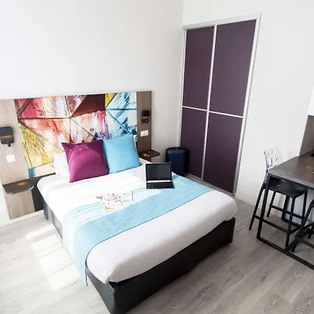 Apartmanhotel Appart-hotel & Golf Bordeaux